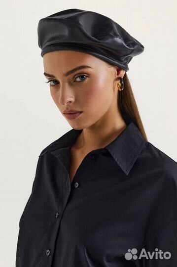 Берет женский кожаный
