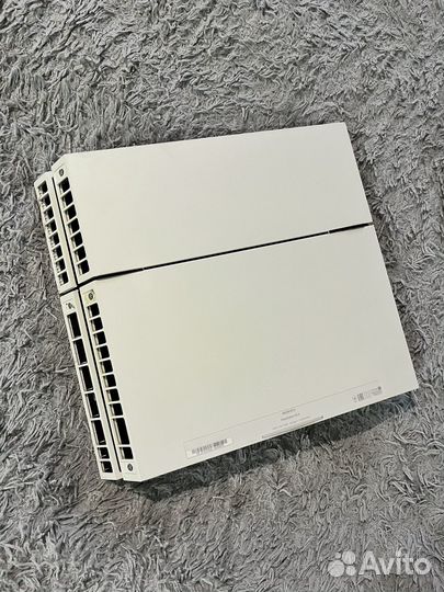 Игровая приставка ps4 + VR-шлем + 9 игр