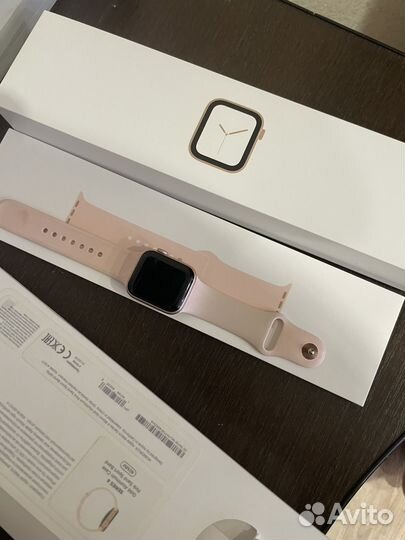 Часы apple watch 4 40 mm