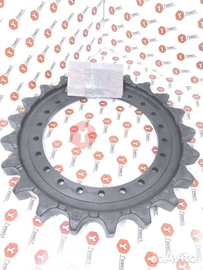 Звездочка Hyundai R140LC-9S 81Q4-10010