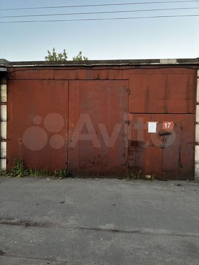 Гараж, > 30 м²