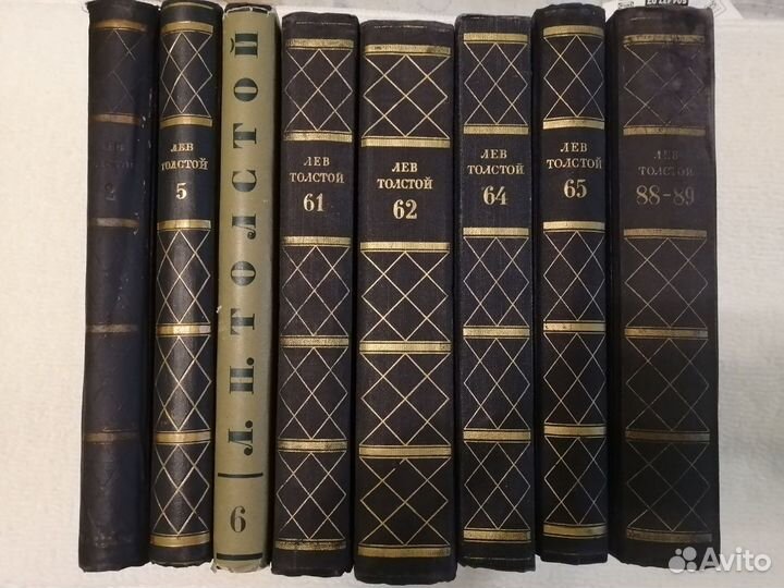 Лев Николаевич Толстой