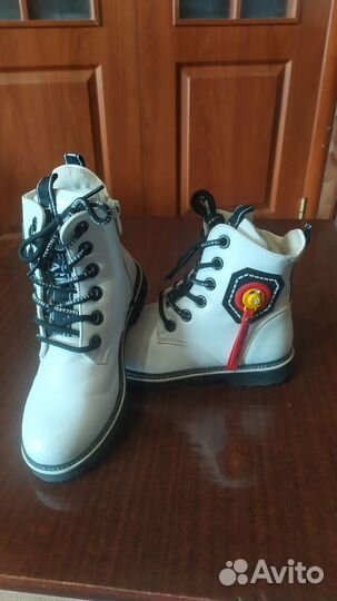 Ботинки для девочки деми 32