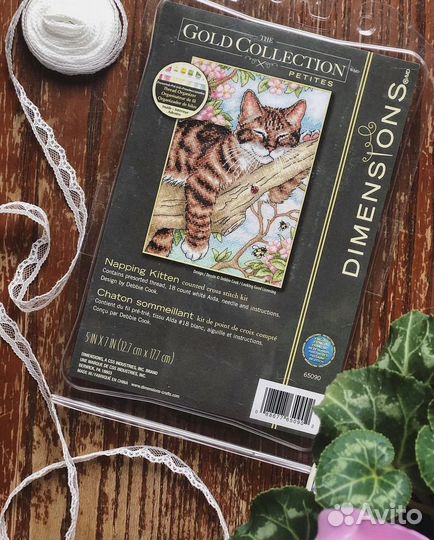 Винтажные наборы д/вышивания, напёрстки