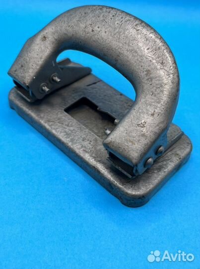 Дырокол СССР состояние рабочее