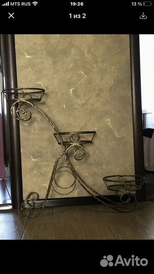 Кованная подставка для цветов