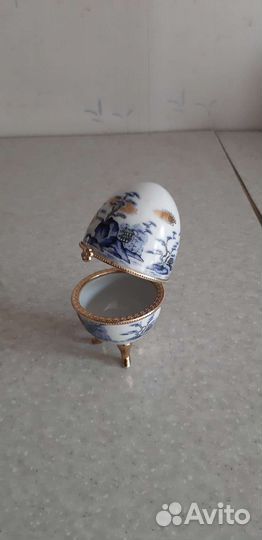 Яйцо сувенир