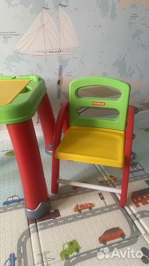 Детский стол и стул полесье