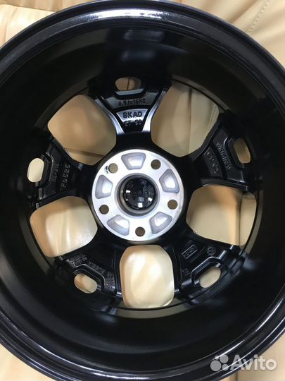 Диск литой Скад KL 318 16 5*114,3 Et 50 60.1