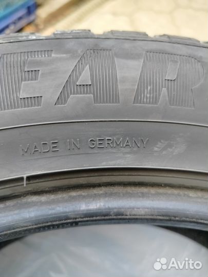 Goodyear EfficientGrip SUV 4x4 265/50 R20