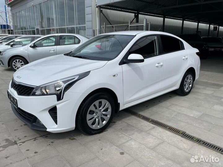 Kia Rio 1.6 AT, 2022