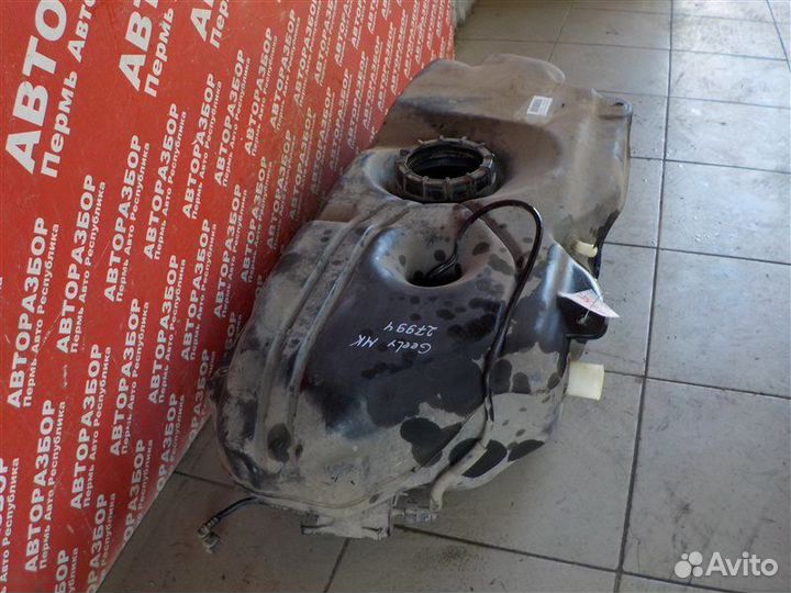 Бензобак Geely Mk LG1 MR479QA 2008