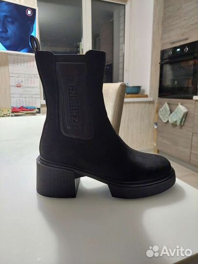 Сапоги зимние новые