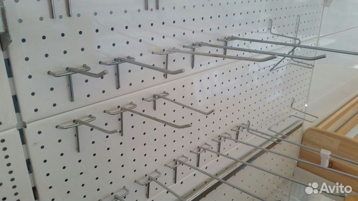 Крючки на экономпанели, перфорацию, сетку, ценник