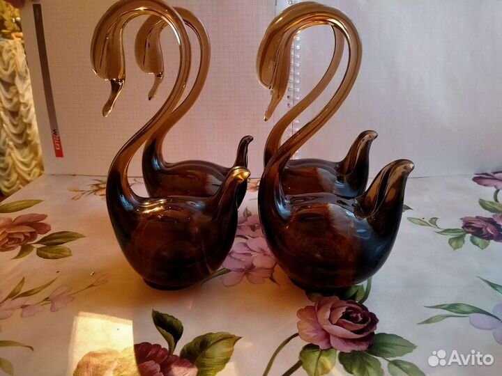 Статуэтка лебедь