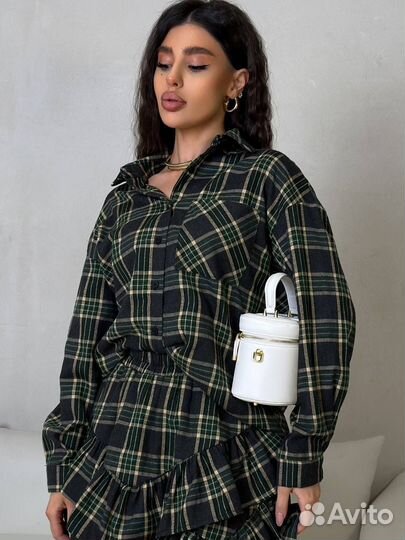 Костюм женский юбка и рубашка в клетку