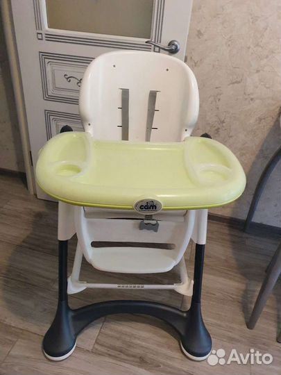 Стульчик для кормления cam