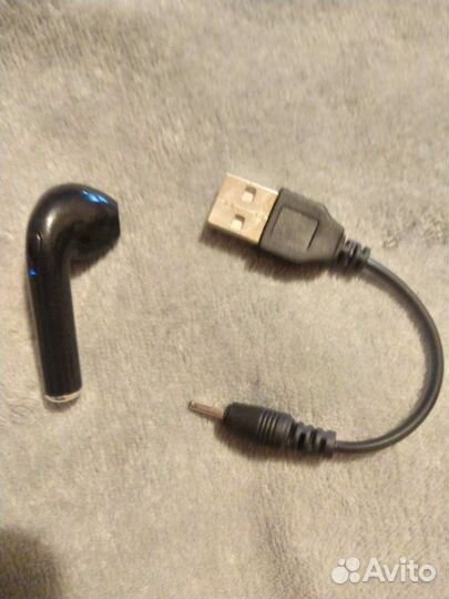 Беспроводной наушник TWS-i7, новый