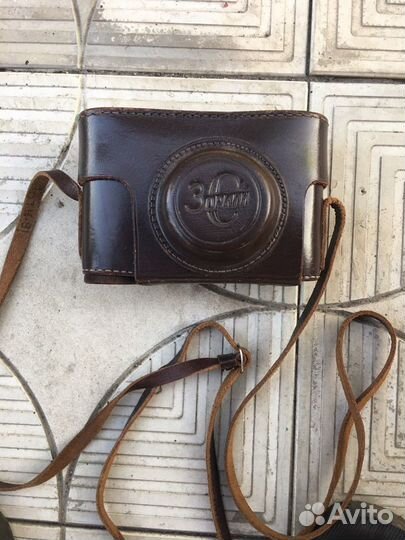 Плёночный фотоаппарат Зоркий