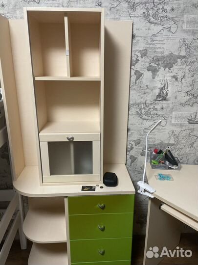 Компьютерный стол бу и стенка