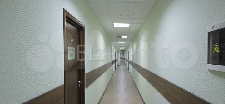 Недалеко от метро офис 18.5 кв.м в аренду