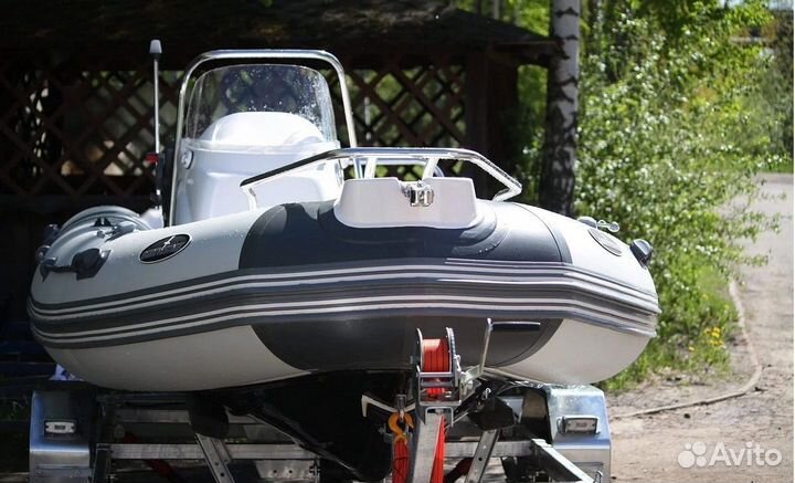 Лодка риб Буревестник 470