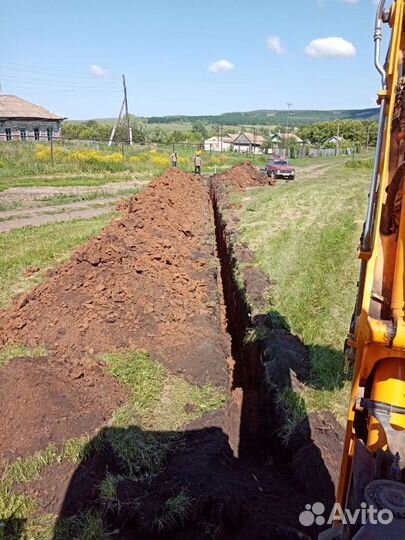 Услуги эксковатора погрузчика и спецтехнике