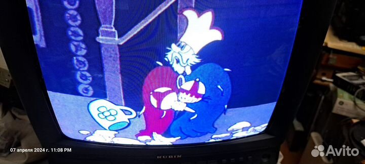 Телевизор бу 14