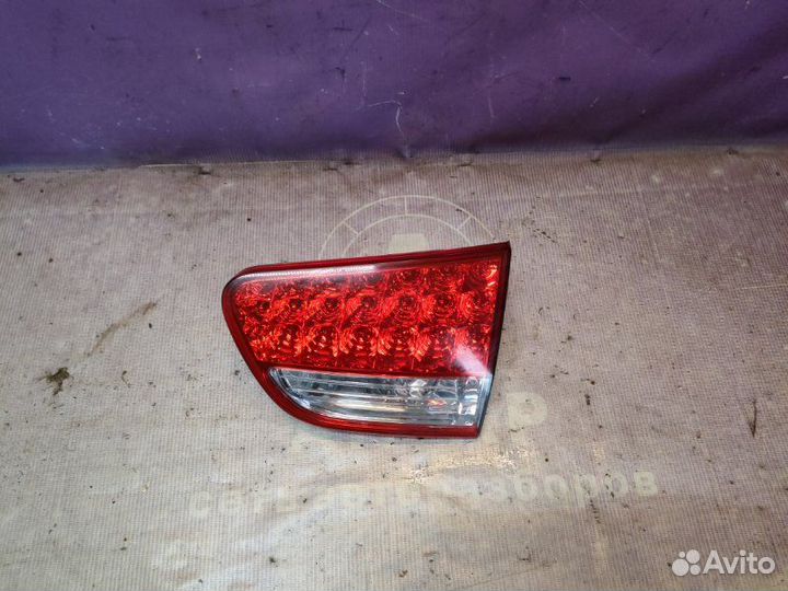 Фонарь задний правый Citroen C Crosser