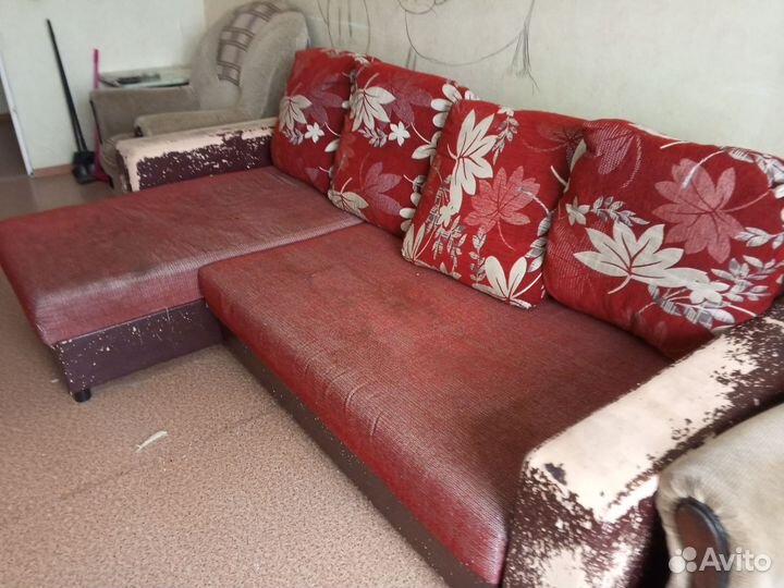 Угловой диван бу