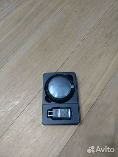 Samsung Dex Station EE-MG950