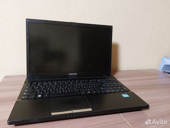 Ноутбук samsung np300v5a