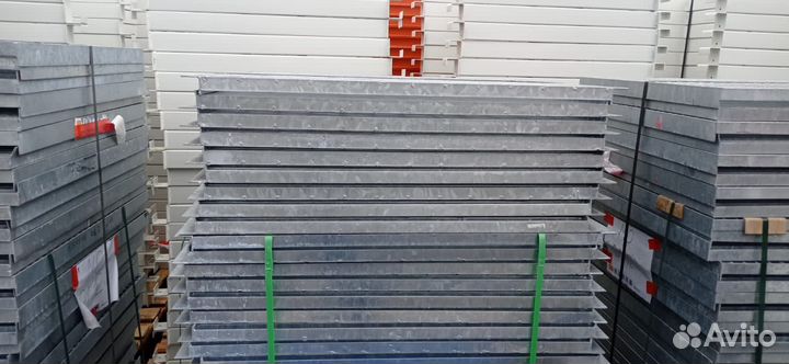 Стеллажи металлические