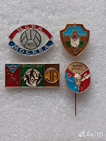 Значки Ц С К А футбол