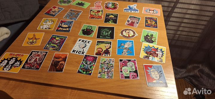 Наклейки Рик и Морти