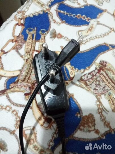 Адаптеры питания разные