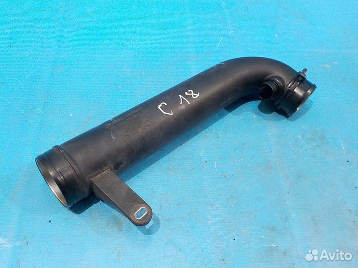 Патрубок воздушного фильтра volkswagen Passat CC 2