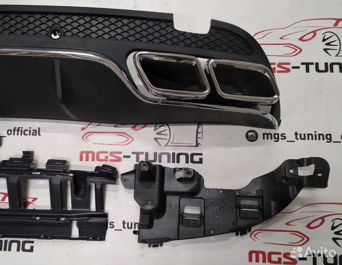 Задний диффузор и насадки C63 C-Class AMG W205