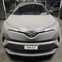 Toyota C-HR 2.0 CVT, 2018, битый, 51 485 км, с пробегом, цена 1 000 000 руб.