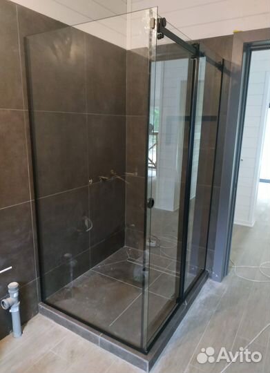 Душевой уголок