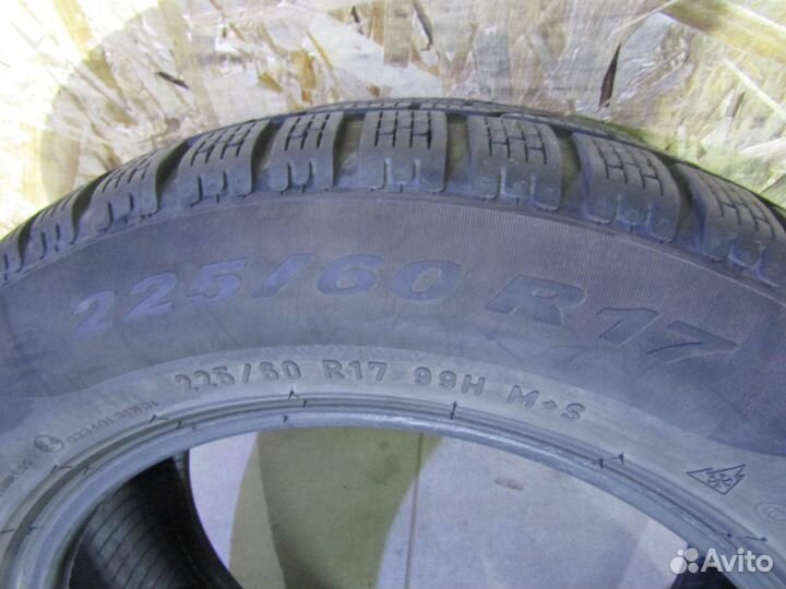 Pirelli Winter Sottozero 210 225/60 R17