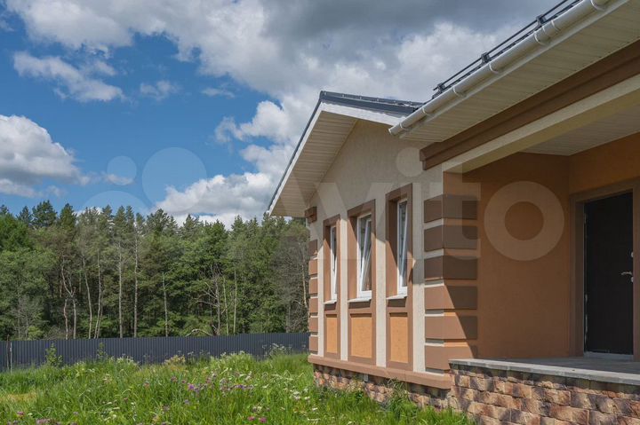 Коттедж 121,7 м² на участке 6,9 сот.