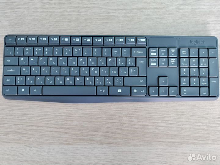 Беспроводная клавиатур и мышь Logitech K235