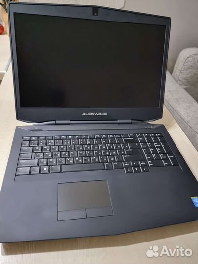 Dell alienware 17