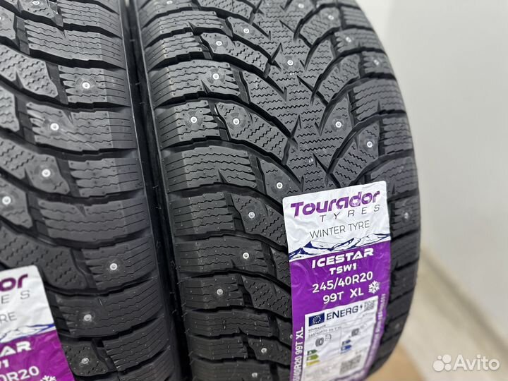 Tourador Ice Star TSW1 275/35 R20 и 245/40 R20 101S