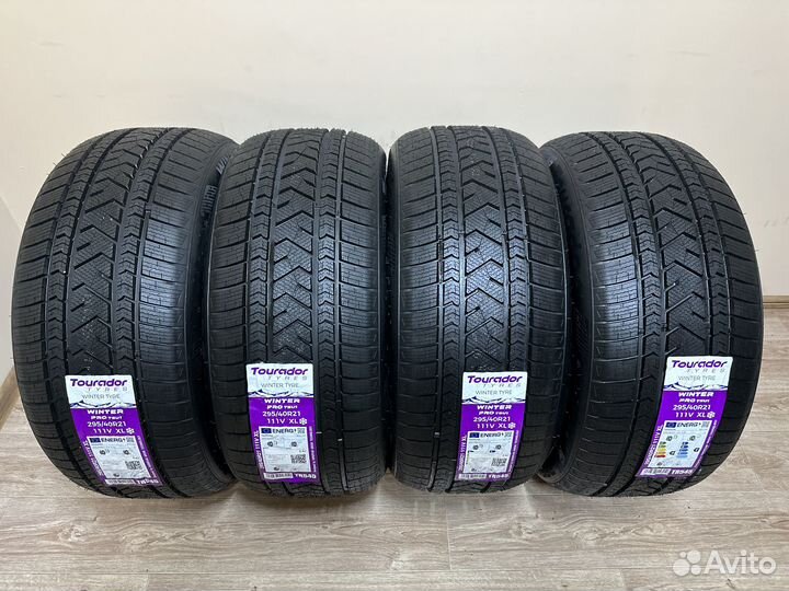 Tourador Winter Pro TSU1 295/40 R21 109V