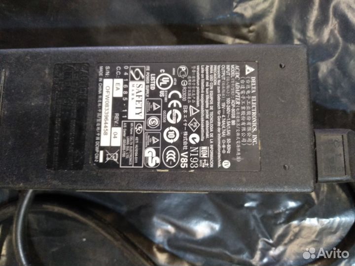 Блок питания 19v