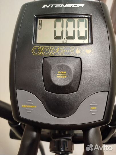 Эллиптический тренажер