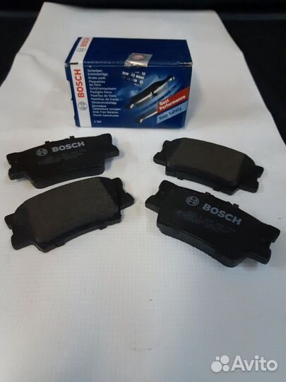 Комплект задних колодок Camry 40