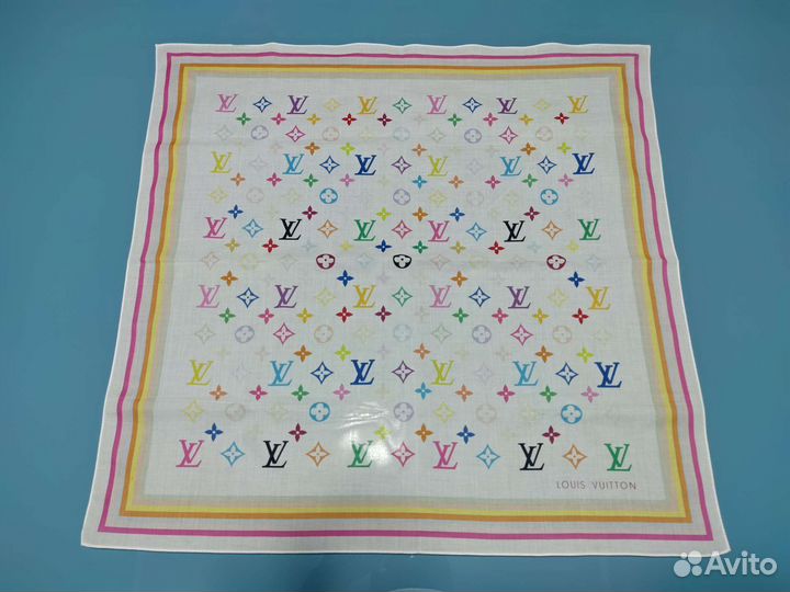 Louis Vuitton шарф бандана монограмма